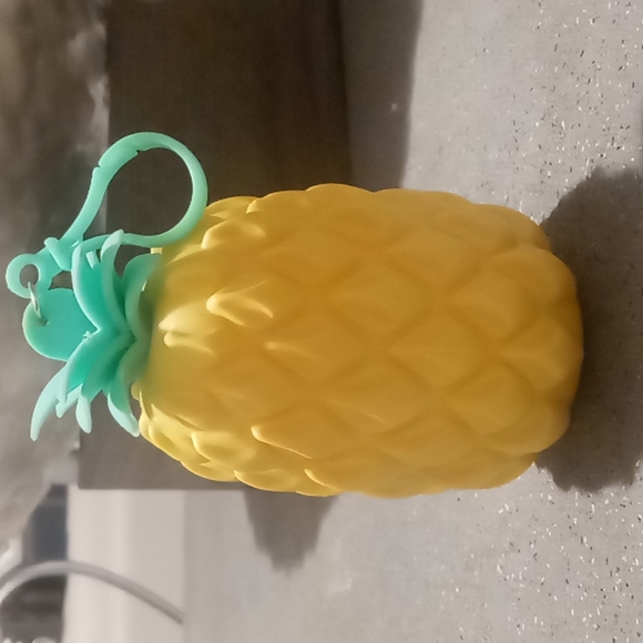 Pineapple Silicone Coin bag purse - Picture 5 of 9